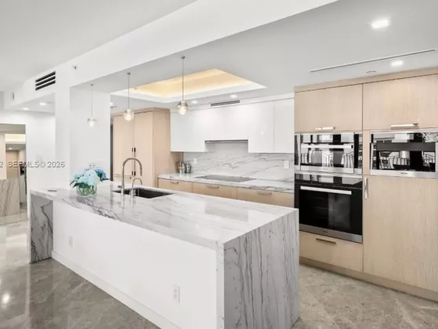 Квартира в аренду номерUPH-5 - фото 7507037