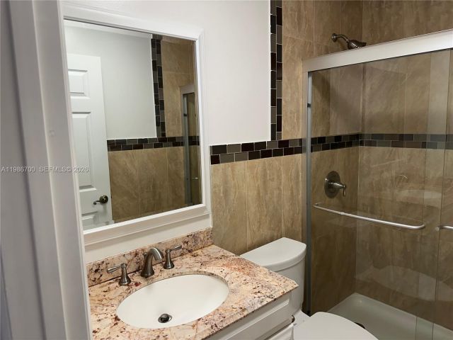 Продажа дома по адресу 14620 SW 151st Ter - фото 7515838