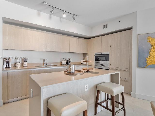 Продажа квартиры #3209 - фото 7512279