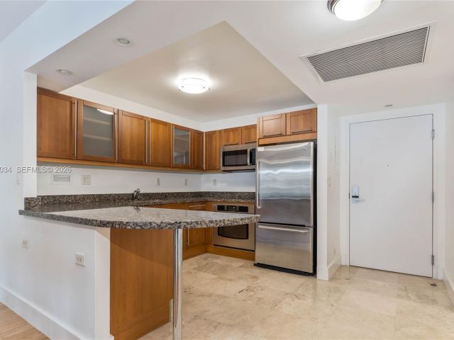 Продажа квартиры #1512 - фото 7510073