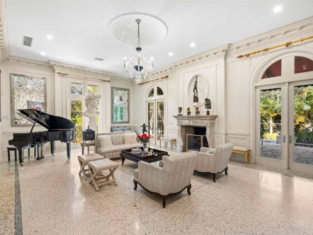 Продажа дома по адресу 9401 Journeys End Rd - фото 7520682