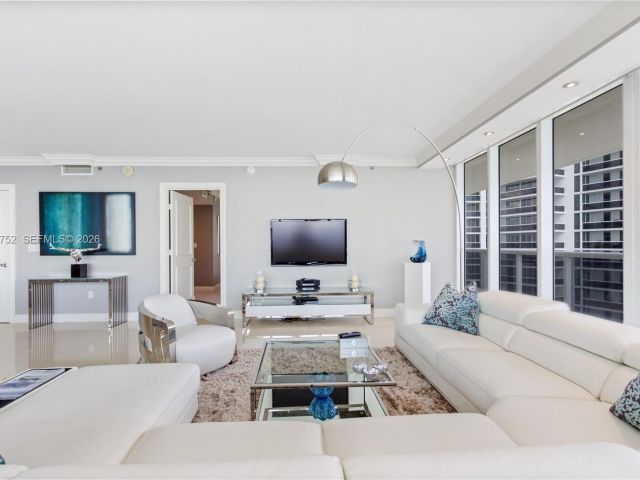 Квартира в аренду номер3401 - фото 7499008