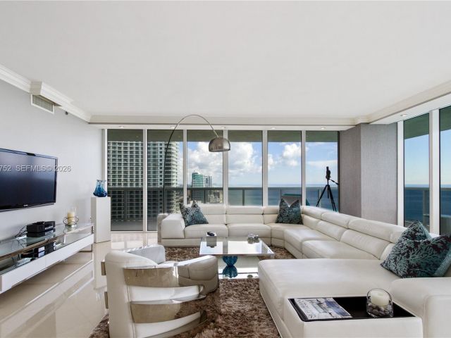 Квартира в аренду номер3401 - фото 7499010