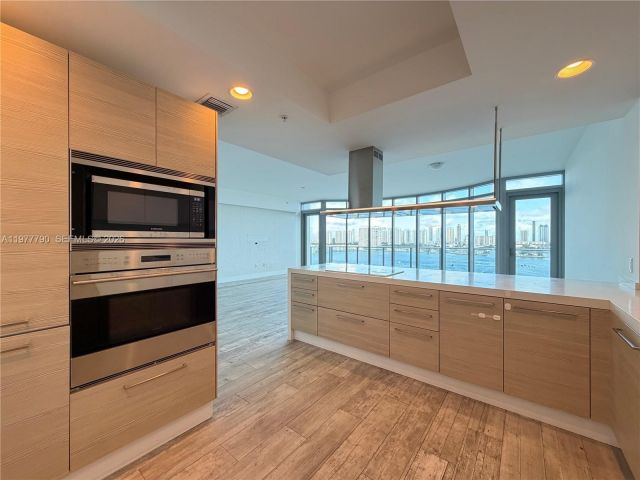 Квартира в аренду номер1211 - фото 7503497