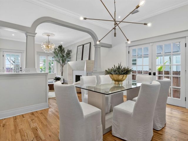 Продажа дома по адресу 85 NE 46th St - фото 7537147