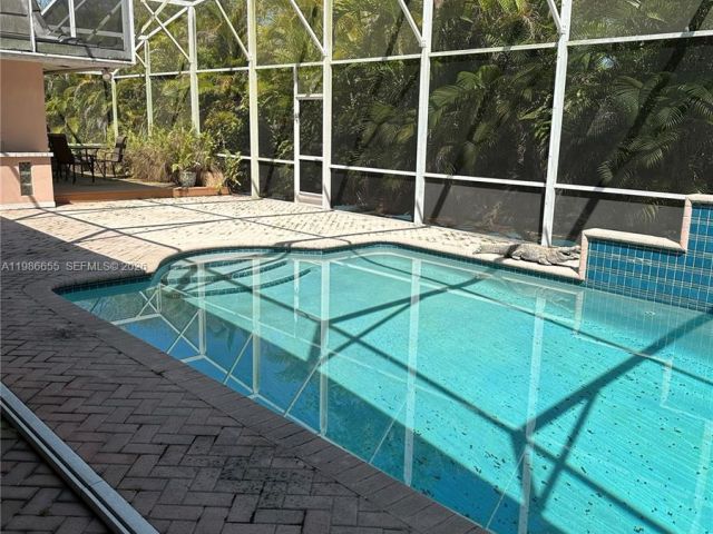 Продажа дома по адресу 10805 SW 128th Ter - фото 7518641