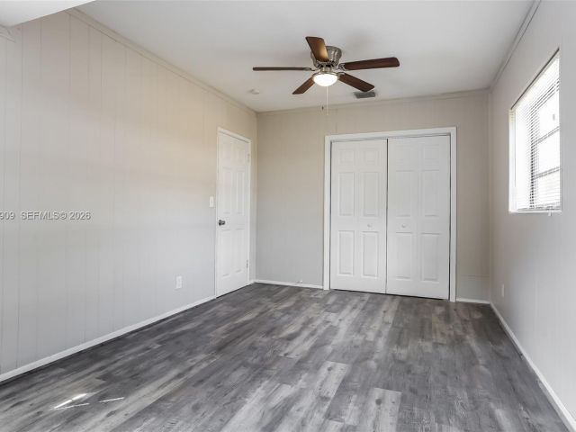 Дом в аренду по адресу 1078 NE 157th St - фото 7480536