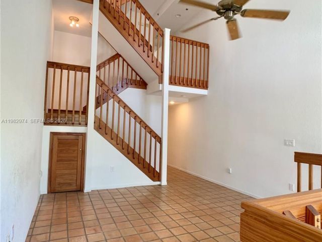 Дом в аренду по адресу 1853 Jefferson Ave 5 - фото 7525461