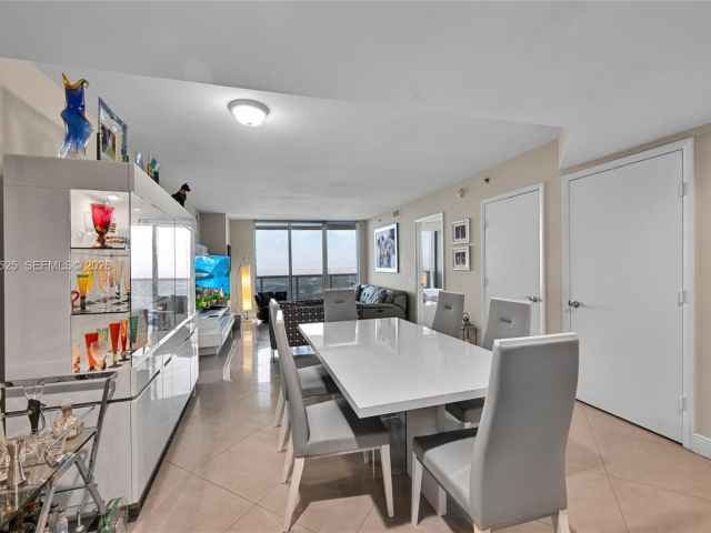 Продажа квартиры #3908 - фото 7500325