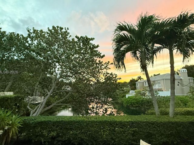 Дом в аренду по адресу 5570 SW 70th Pl S 5570 - фото 7499001