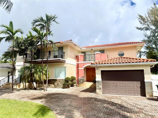 Дом в аренду по адресу 211 189th Ter - фото 7502823