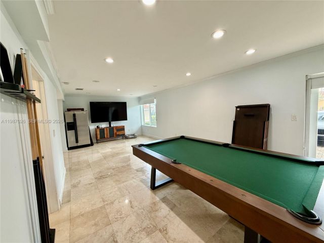 Дом в аренду по адресу 211 189th Ter - фото 7502830