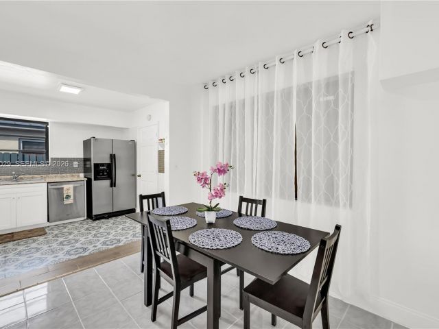 Продажа дома по адресу 12890 NE Miami Ct - фото 7504209