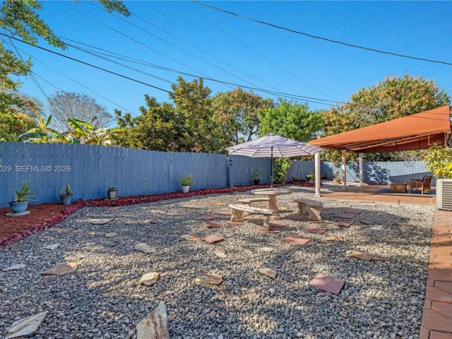 Продажа дома по адресу 12890 NE Miami Ct - фото 7504215