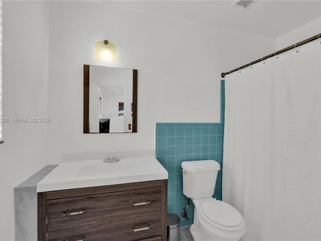 Продажа дома по адресу 12890 NE Miami Ct - фото 7504218