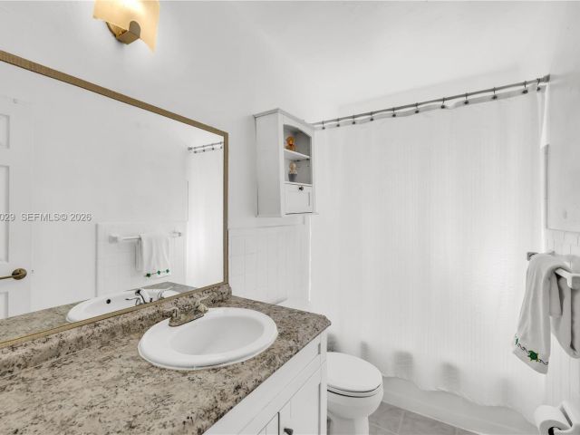 Продажа дома по адресу 12890 NE Miami Ct - фото 7504220