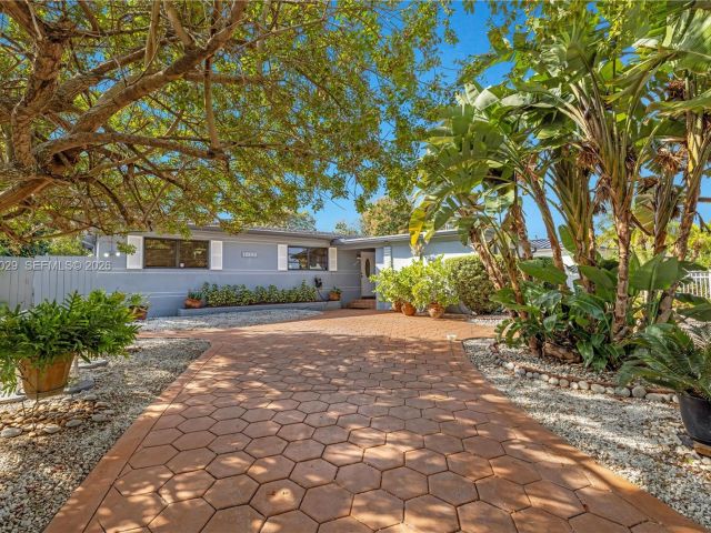 Продажа дома по адресу 12890 NE Miami Ct - фото 7504222