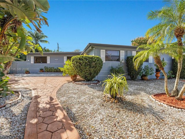 Продажа дома по адресу 12890 NE Miami Ct - фото 7504223