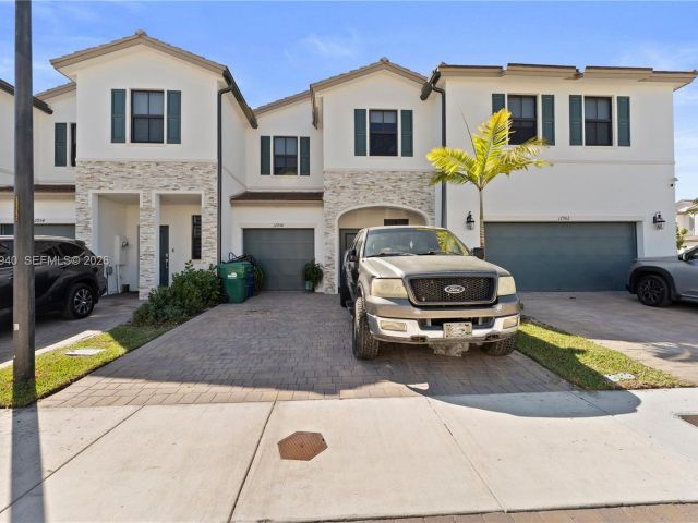 Продажа дома по адресу 12958 SW 231st St - фото 7509027