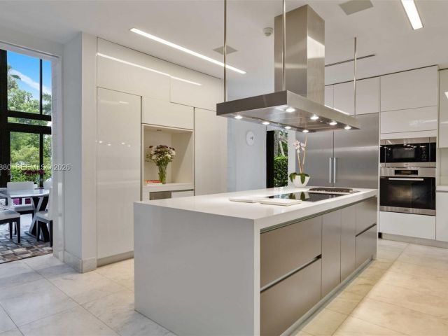 Продажа дома по адресу 610 Harbor Cir - фото 7524448