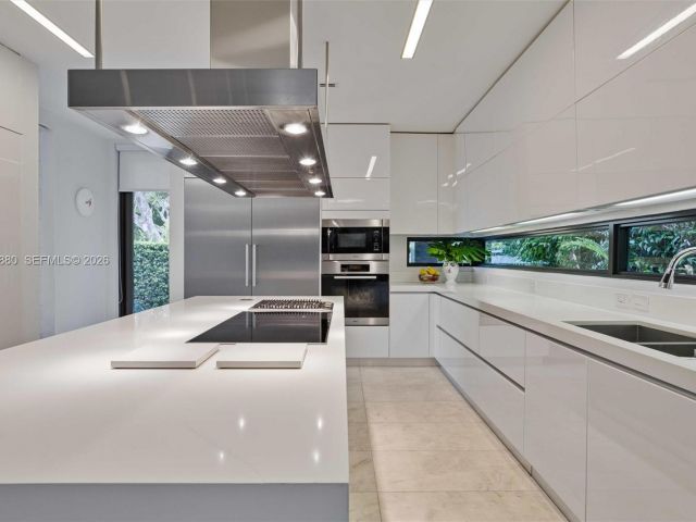 Продажа дома по адресу 610 Harbor Cir - фото 7524451