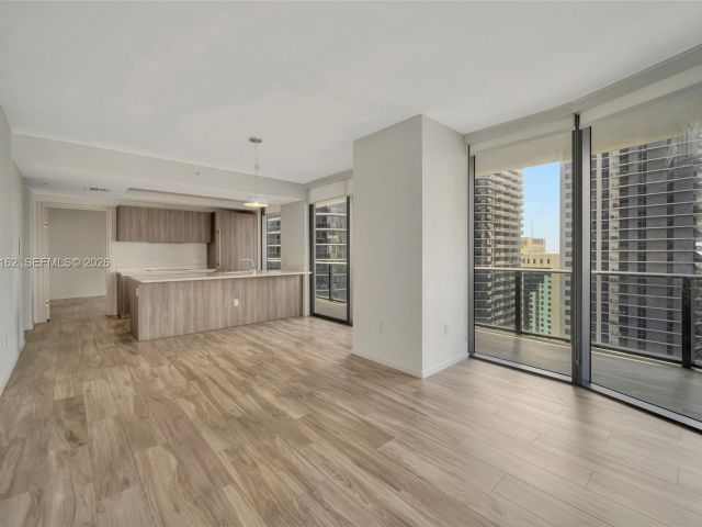 Продажа квартиры #2909 - фото 7514303