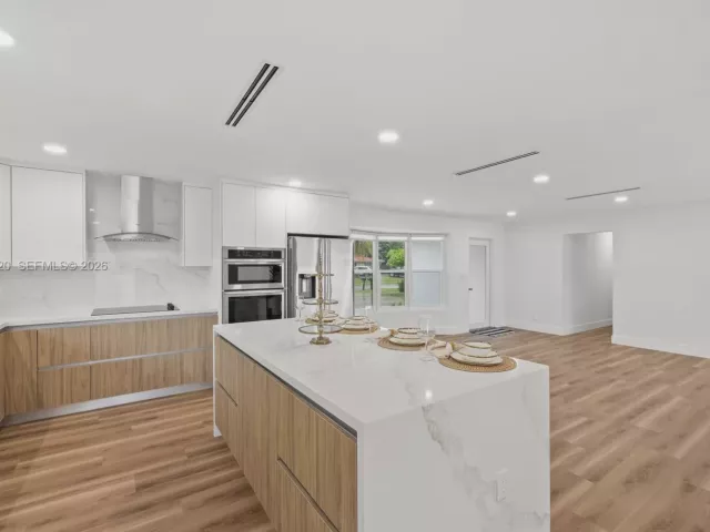 Продажа дома по адресу 437 NW 13th Dr - фото 7535745