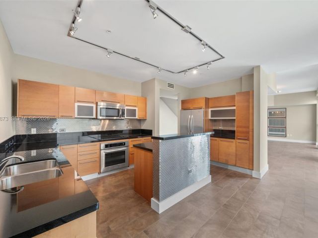 Квартира в аренду номерUPH-4904 - фото 7513421