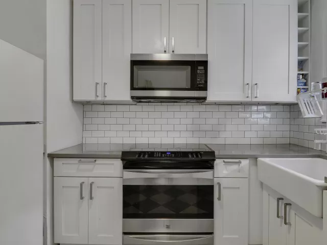 Продажа дома по адресу 3619 Spruce Avenue - фото 9377113