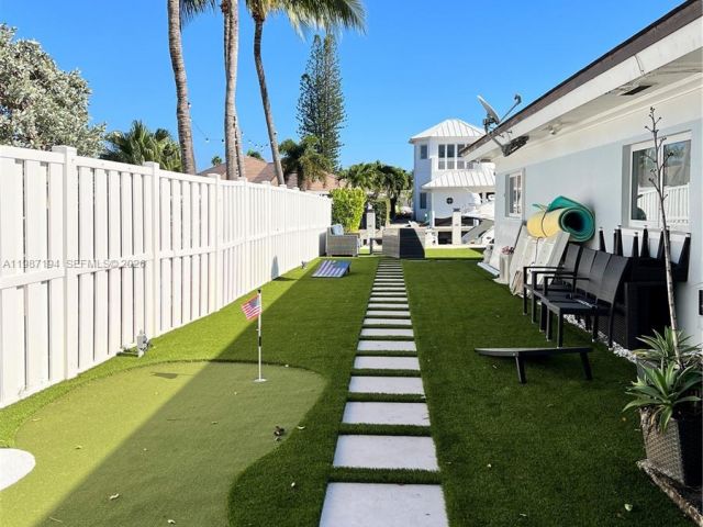 Дом в аренду по адресу 5510 Bayview Dr - фото 7513859