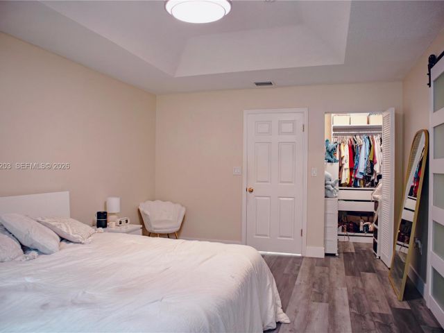 Дом в аренду по адресу 15022 SW 143rd Ter 1 - фото 7513954