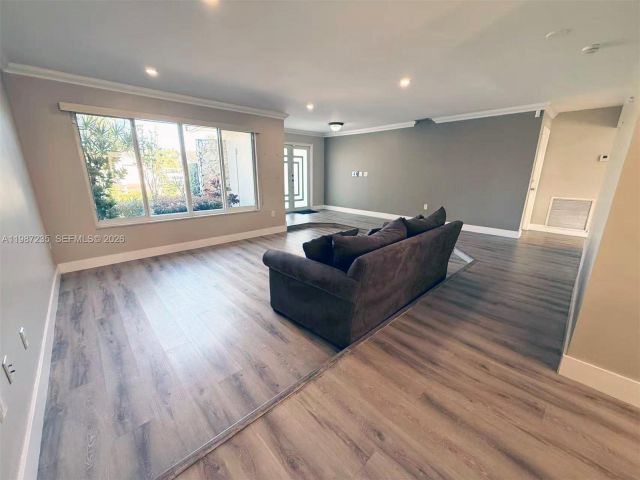 Дом в аренду по адресу 1804 SW 104th Ct - фото 7518208