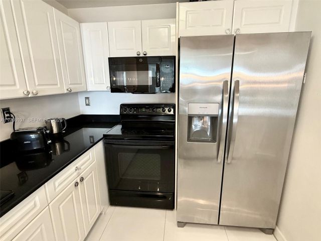 Продажа квартиры #931 - фото 7514164