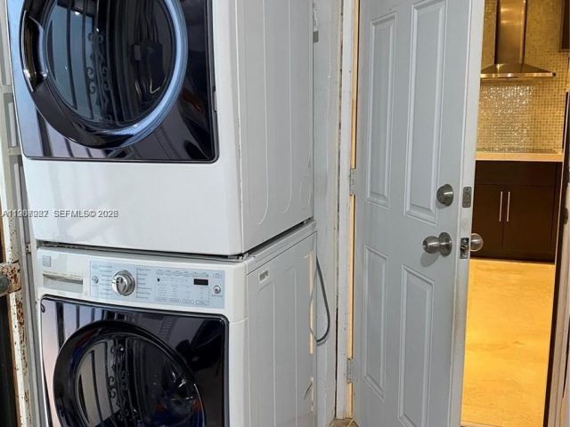 Дом в аренду по адресу 1501 Lisbon St - фото 7515752