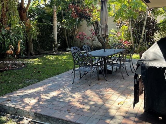 Дом в аренду по адресу 1501 Lisbon St - фото 7515756