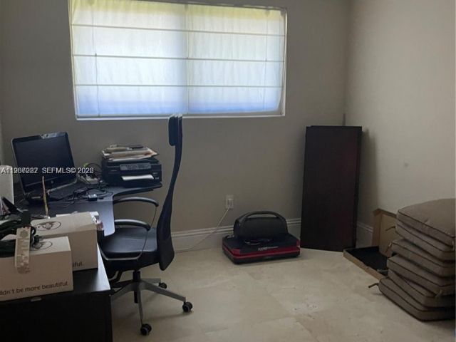 Дом в аренду по адресу 1501 Lisbon St - фото 7515759