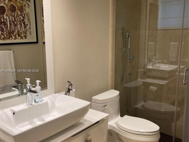 Дом в аренду по адресу 1501 Lisbon St - фото 7515760