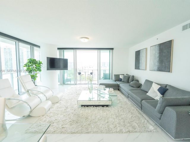 Квартира в аренду номер4-1007 - фото 7516221