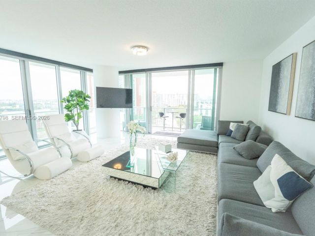 Квартира в аренду номер4-1007 - фото 7516222