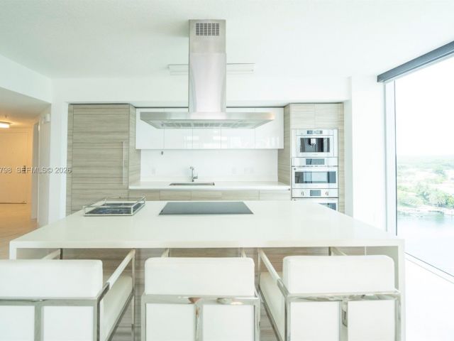 Квартира в аренду номер4-1007 - фото 7516227