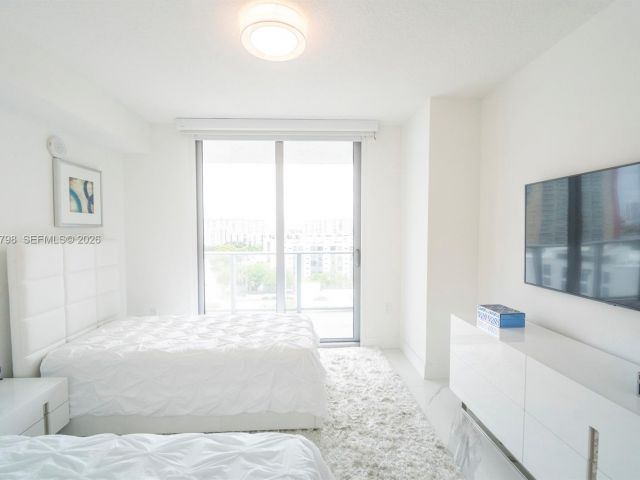 Квартира в аренду номер4-1007 - фото 7516229