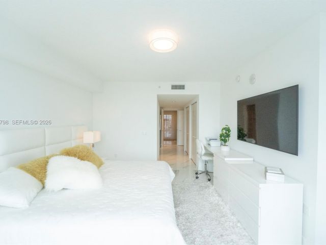 Квартира в аренду номер4-1007 - фото 7516233