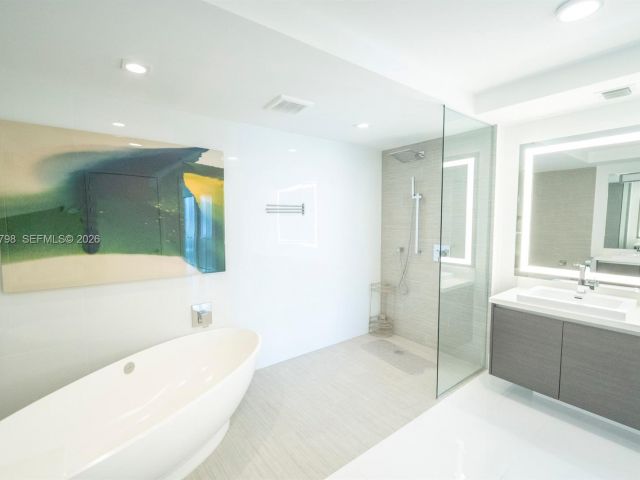 Квартира в аренду номер4-1007 - фото 7516235