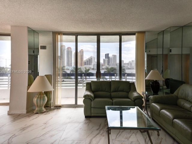 Продажа квартиры #613 - фото 7521775