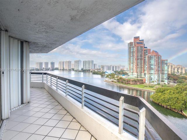 Квартира в аренду номер1401 - фото 7528548