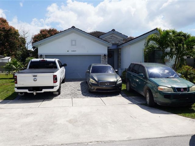 Продажа дома по адресу 16869 SW 109th Pl - фото 7519698