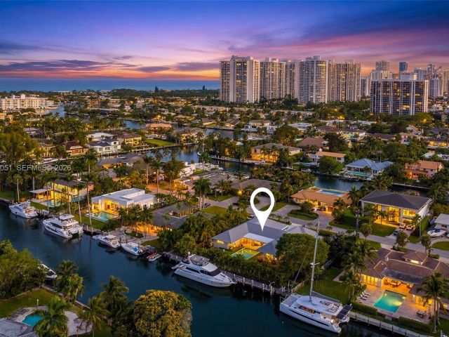 Дом в аренду по адресу 424 Alamanda Dr - фото 7521383