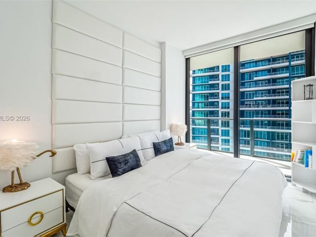 Квартира в аренду номер4306 - фото 7516101