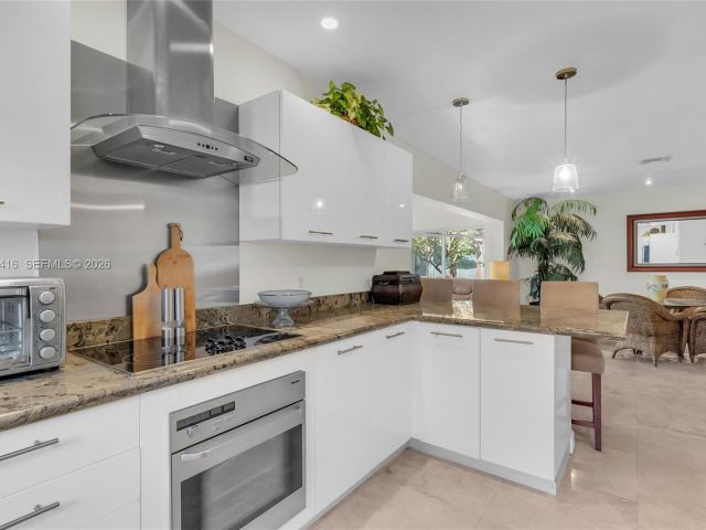 Продажа дома по адресу 1995 Ixora Rd - фото 7516179