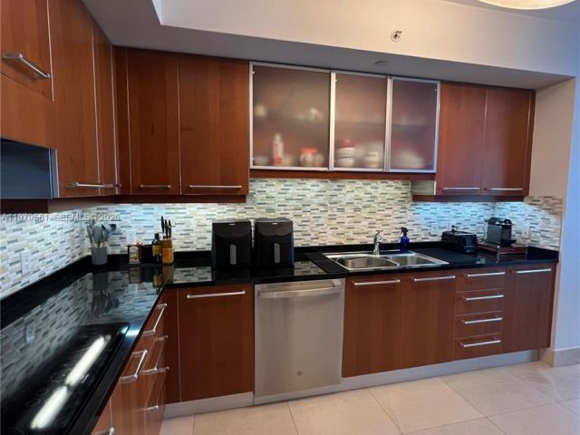 Продажа квартиры #3102 - фото 7522911